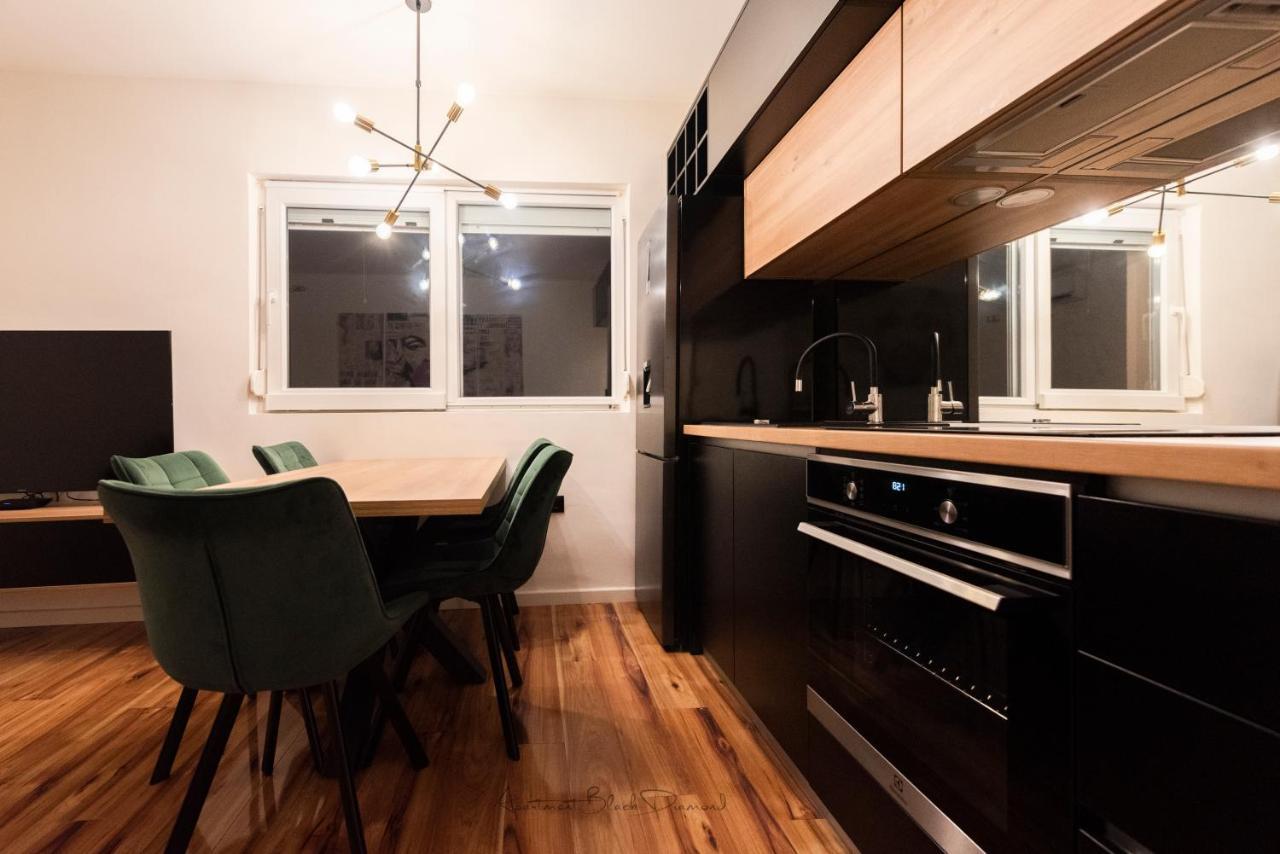 Apartment Black Diamond Ražanac Kültér fotó